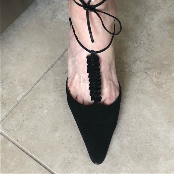 Manolo Blahnik Suede Lace Up Heels 39.5 - Picture 3 of 12